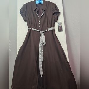 NWT Signature Robbie Bee Brown White Belted Midi Dress Size 16 Career